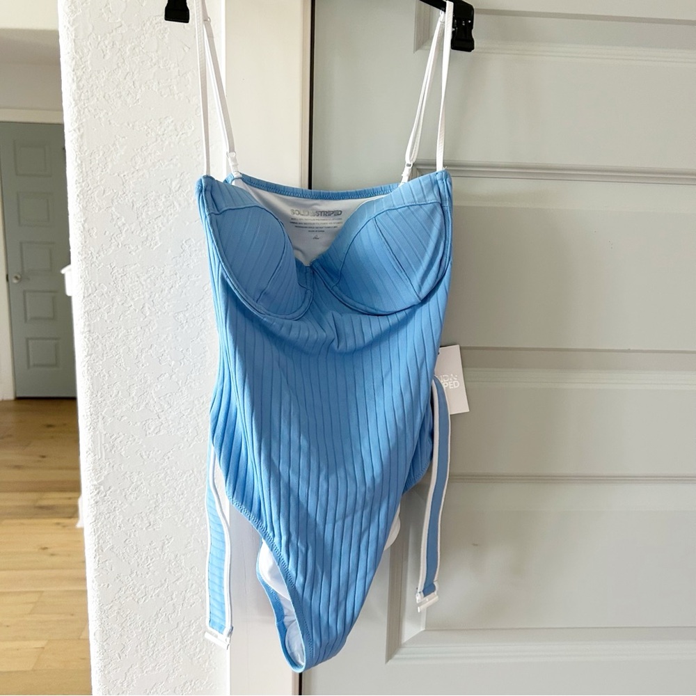 NWT Solid & Striped Spencer Ribbed Belted One Piece Swimsuit - Picture 3 of 5
